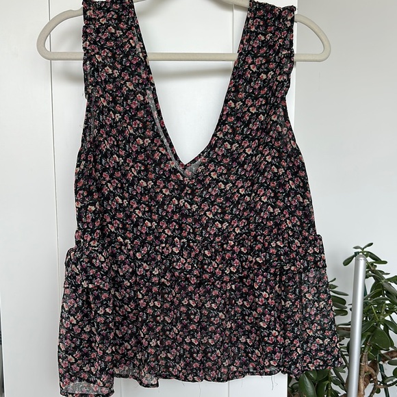 American Eagle Outfitters Floral Ruffled Tank Top - Picture 3 of 11